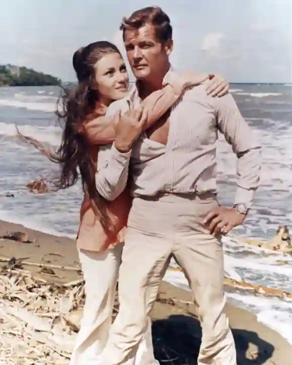 Jane Seymour und Roger Moore in "James Bond 007 – Leben und sterben lassen"