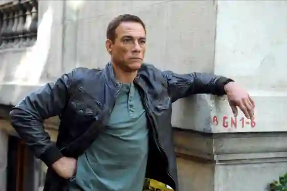 Jean-Claude Van Damme in "6 Bullets"