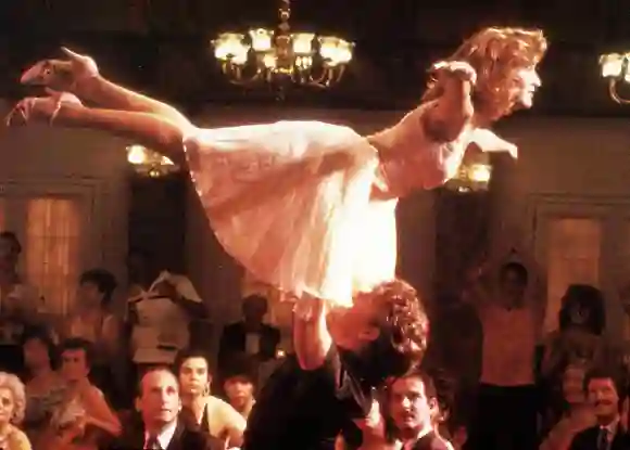 Jennifer Grey und Patrick Swayze bei ihrer legendären Hebefigur aus "Dirty Dancing"