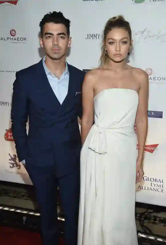 Liebespaar Joe Jonas und Gigi Hadid in New York 2015