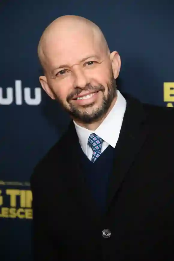 Jon Cryer verprügelt Politiker wegen "zweieinhalb Männer" Beleidigung Matt Gaetz Charlie Sheen