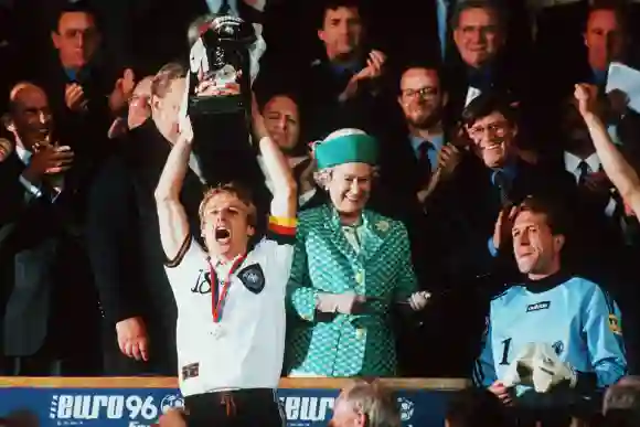 EM 1996 Klinsmann freut sich über den EM Sieg