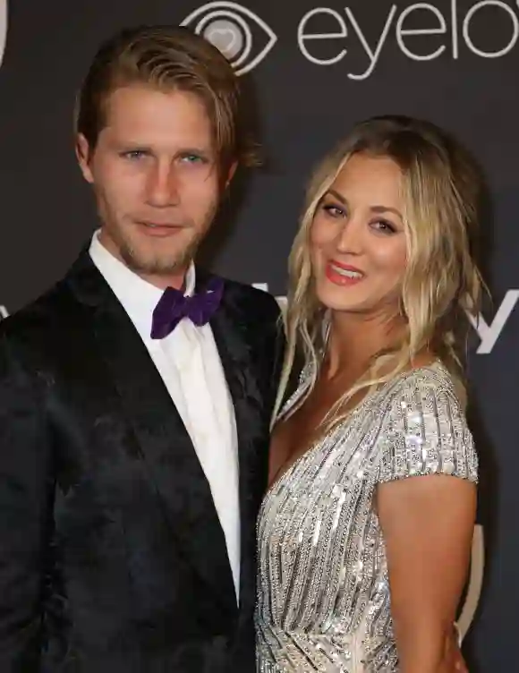 Kaley Cuoco Karl Cook Golden Globes