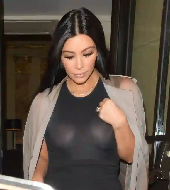 Nippelblitzer bei Kim Kardashian