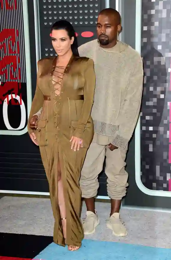Kim Kardashian und Kanye West bei den VMAs