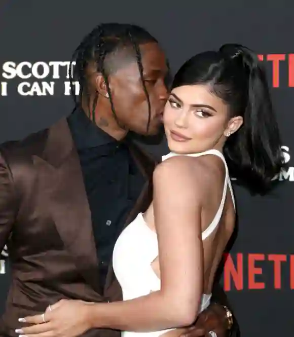 Kylie Jenner und Travis Scott bei der "Look Mom I Can Fly"-Premiere in Los Angeles