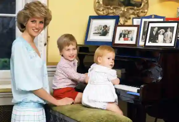 Kinderbild Lady Diana, Prinz William und Prinz Harry