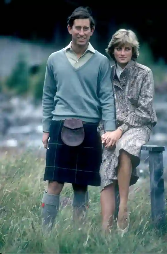 Lady Diana und Prinz Charles in der Natur