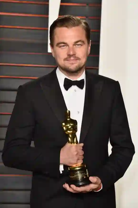 Leonardo DiCaprio gewinnt seinen ersten Oscar