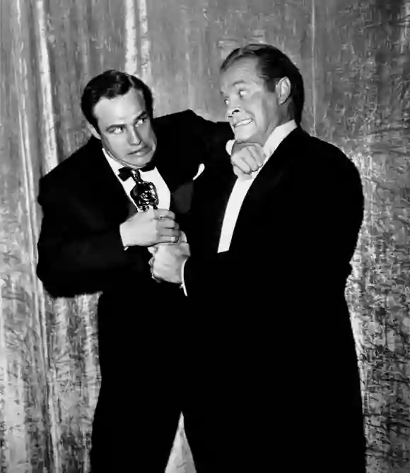 Marlon Brando und Bob Hope bei den Oscars 1955
