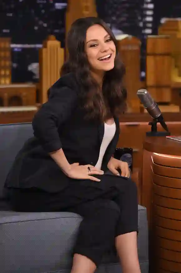 Mila Kunis bei der „Tonight Show“