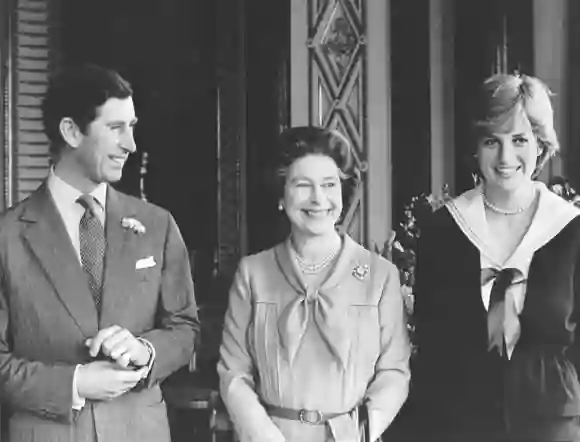 Prinz Charles, Königin Elisabeth und Lady Diana