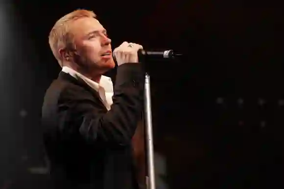 Ronan Keating während seines Auftritts zur Eröffnung der SAP-Arena in Mannheim 2005