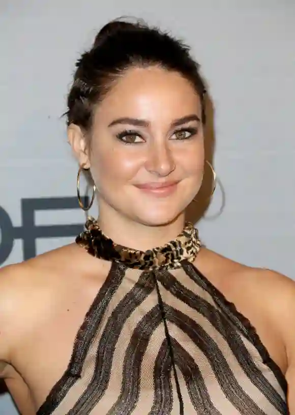 Shailene Woodley litt früher an einer Skoliose