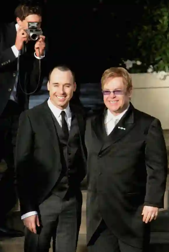 Elton John und David Furnish 2005