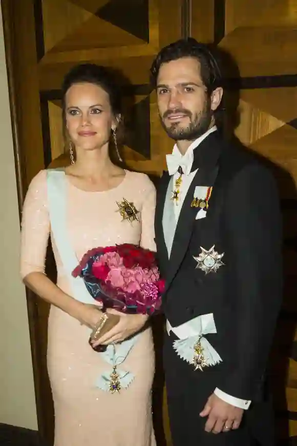 Sofia Hellqvist und Prinz Carl Philip schwanger Bauch Hochzeit