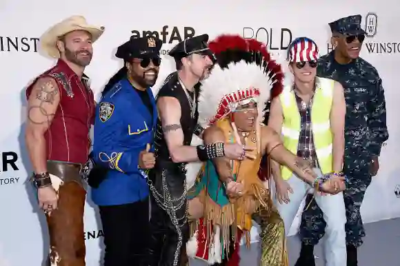 Village People bei der amfAR Gala