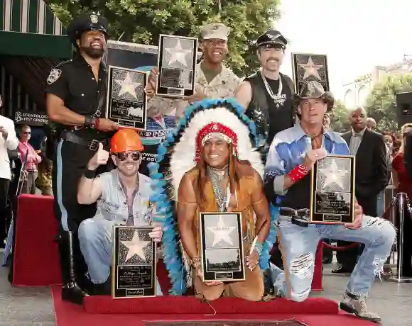 Die Mitglieder von Village People werden auf dem Hollywood Walk of Fame geehrt