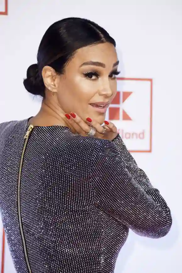 Verona Pooth Beine