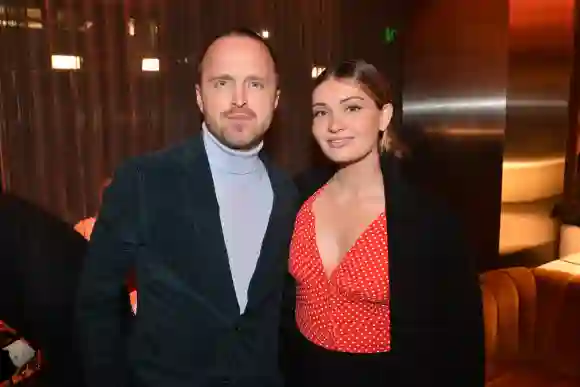 Aaron Paul und Lauren Parsekian bei der Premiere von „Truth Be Told“ am 11. November 2019