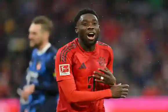 Alphonso Davies fußball bayern