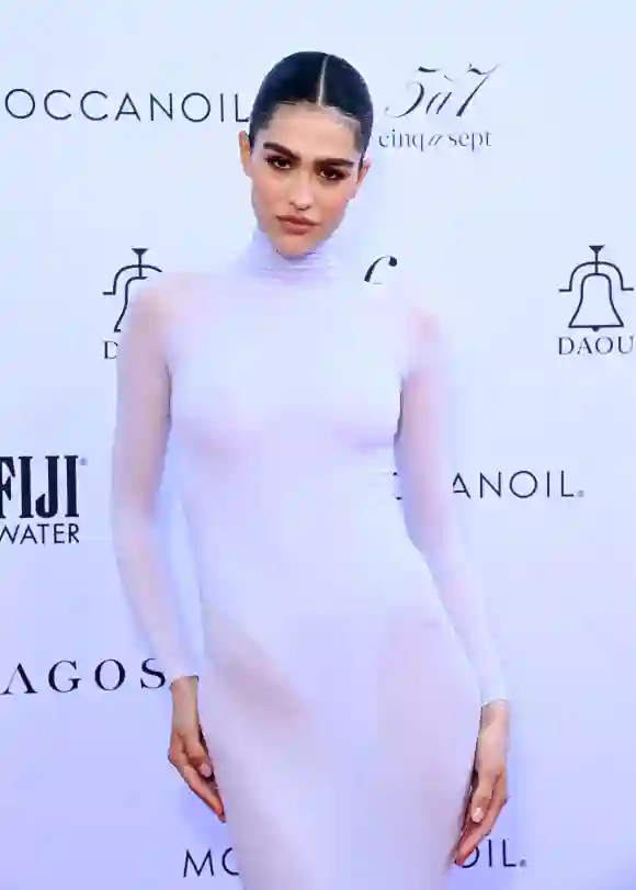 Amelia Hamlin zeigt sich gerne sexy auf dem Red Carpet