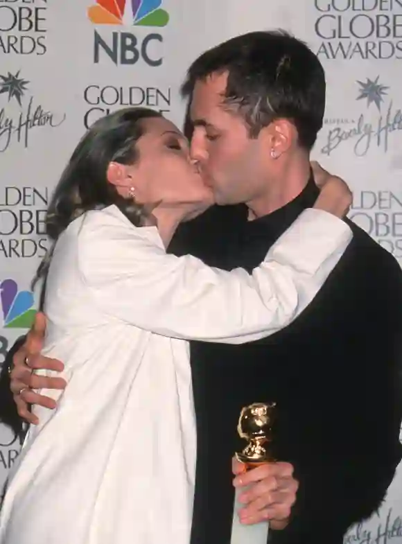 Angelina Jolie und James Haven 2000 bei den Golden Globes