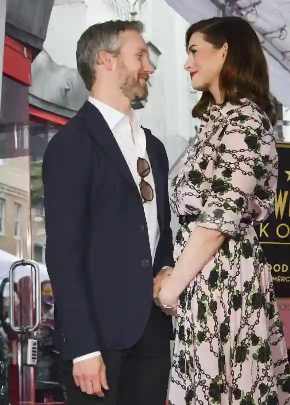 Anne Hathaway und Adam Shulman