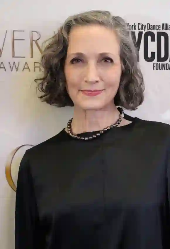 Bebe Neuwirth