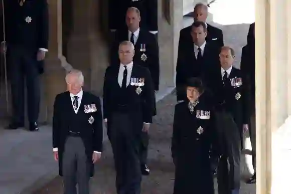 Die Kinder und Enkelkinder von Prinz Philip bei der Beerdigung