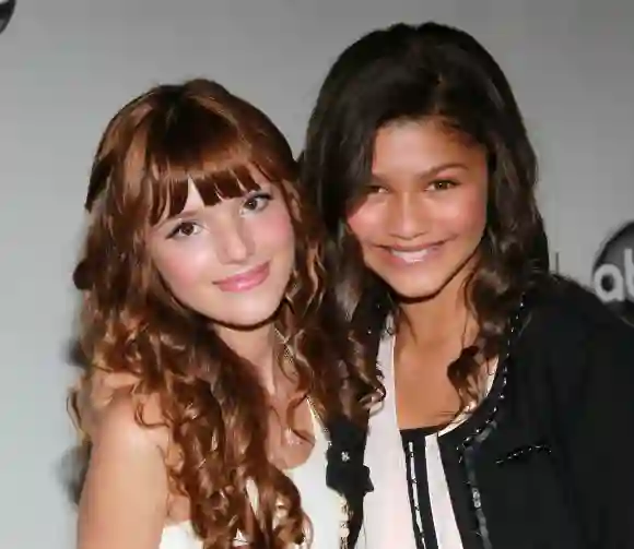 Bella Thorne und Zendaya im Jahr 2010