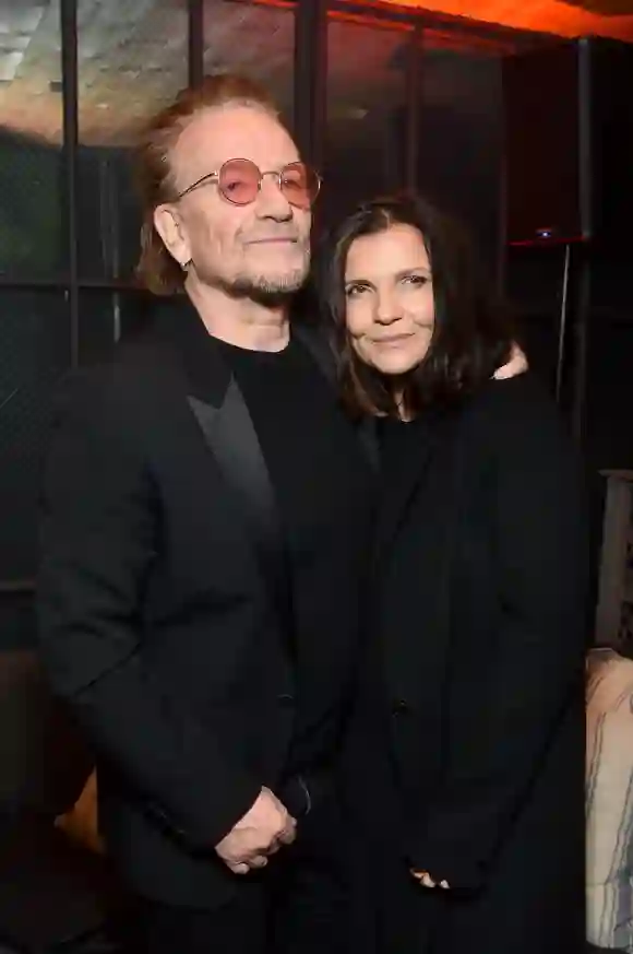 Bono und Ali Hewson bei den Oscar Wilde Awards 2023