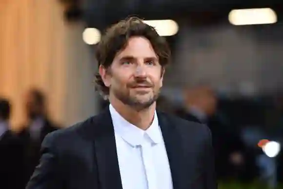 Bradley Cooper bei der Met Gala 2022