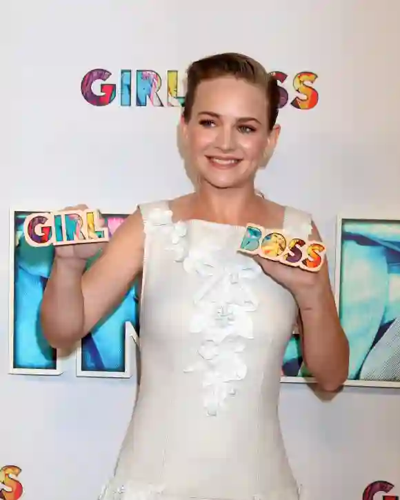 britt robertson girlboss 2017 netflix