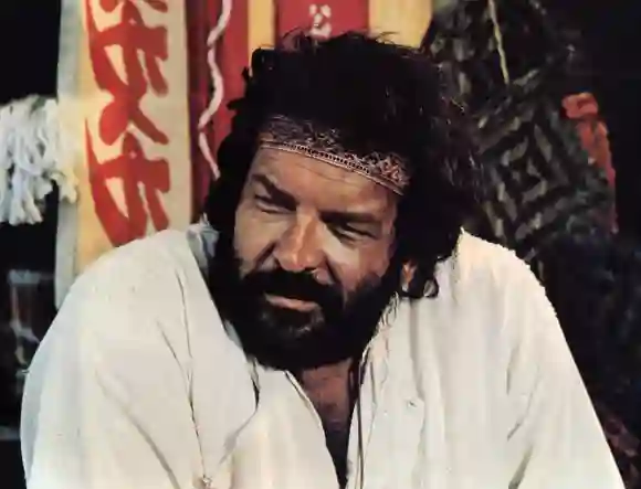 Bud Spencer spielt im Film „Zwei Missionare“ (1974).