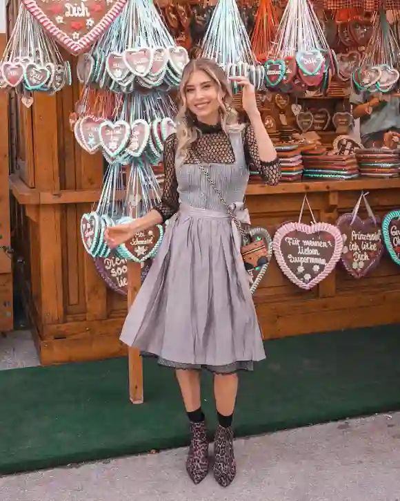 Cathy Hummels auf der Wiesn 2024