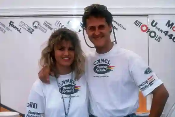 Michael Schumacher mit seiner Freundin Corinna, 1992