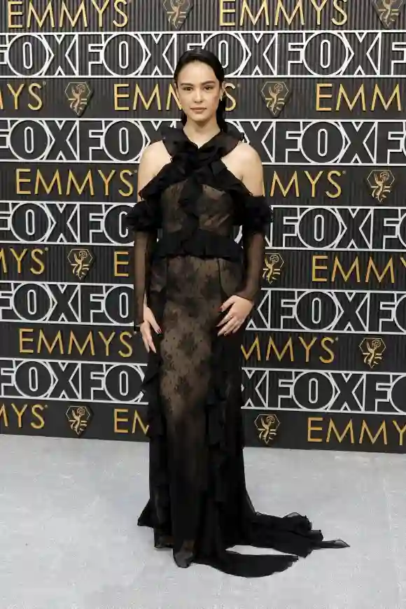 Courtney Eaton bei den Emmys 2024