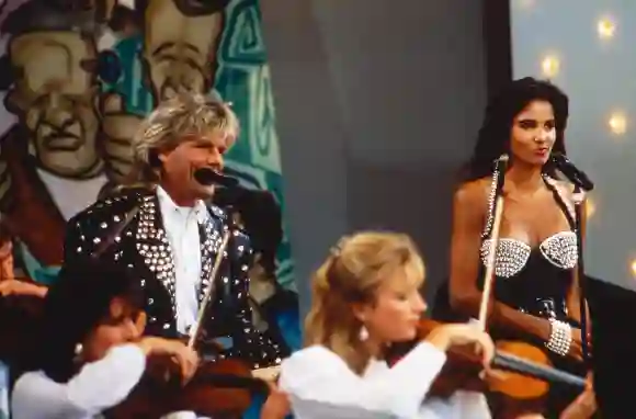 Dieter Bohlen und Nadja Abd el Farrag standen mit dem Projekt Blue System 1994 gemeinsam auf der Bühne