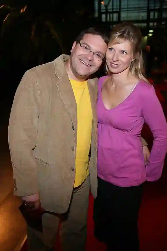 Elton und seine Frau Yvonne im Jahr 2006