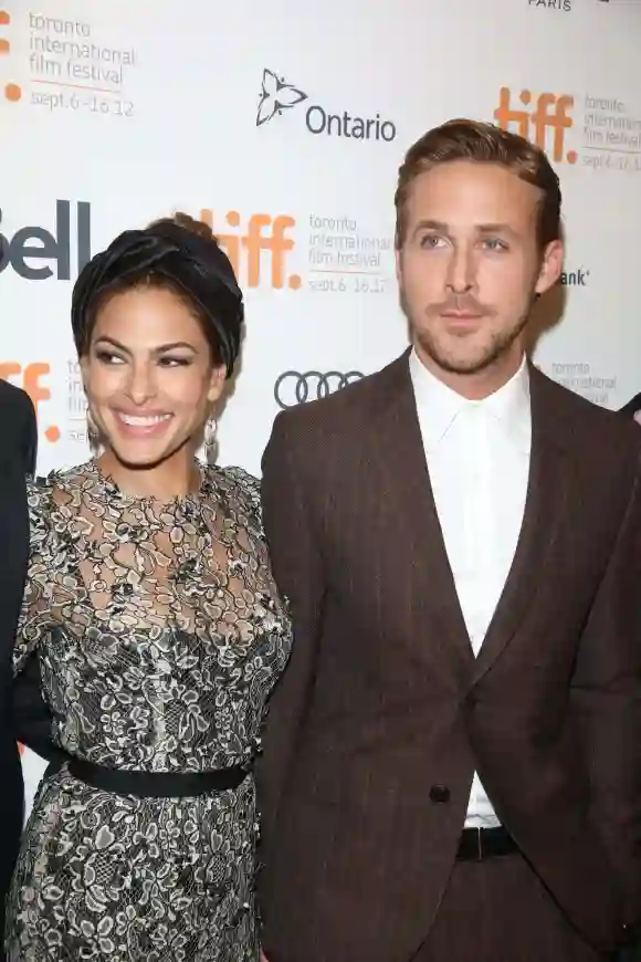 Eva Mendes und Ryan Gosling gemeinsam auf einer Veranstaltung.