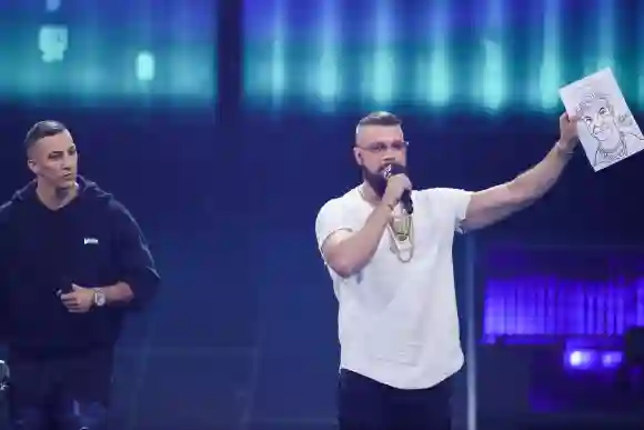 Farid Bang und Kollegah nehmen ihren Preis beim ECHO 2018 entgegen