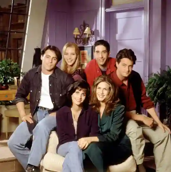 Der Cast von „Friends“: Matt LeBlanc, Lisa Kudrow, David Schwimmer, Matthew Perry,  Courteney Cox, und Jennifer Aniston