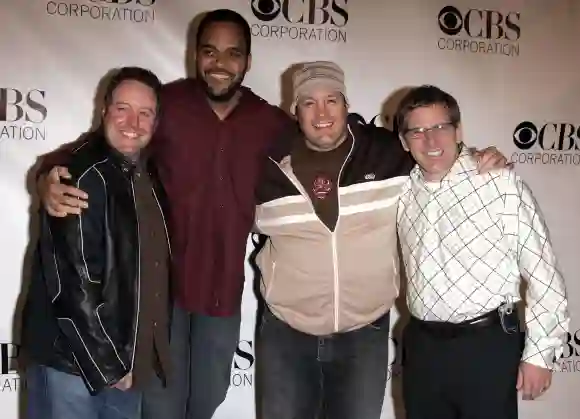 Gary Valentine, Victor Williams, Kevin James und Patton Oswalt aus „King of Queens“