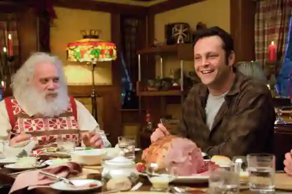 Paul Giamatti und Vince Vaughn in „Die Gebrüder Weihnachtsmann“