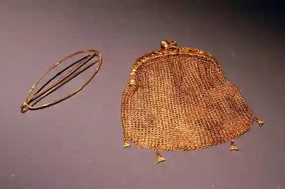 goldenes Säckchen, Titanic Artefakt