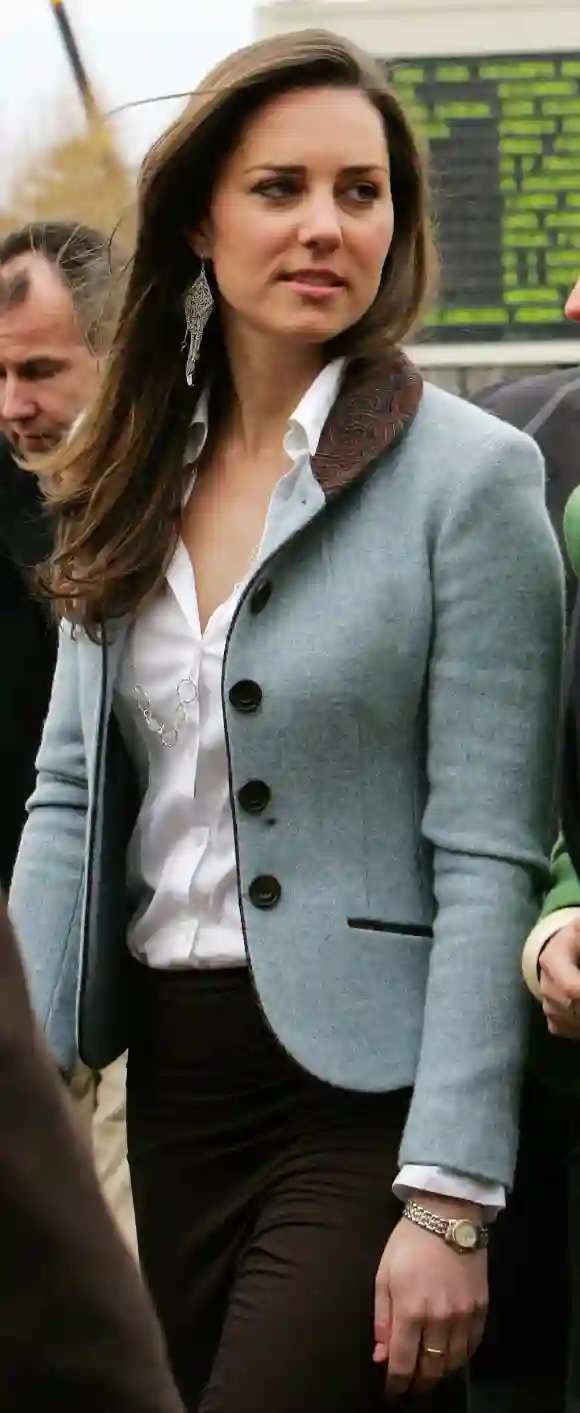 Herzogin Kate 2007 bei Pferderennen