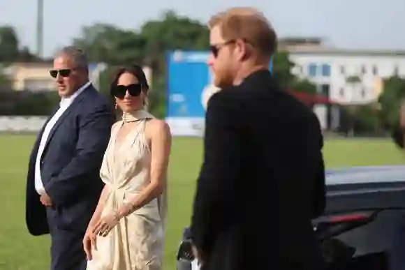 prinz harry herzogin meghan nigeria