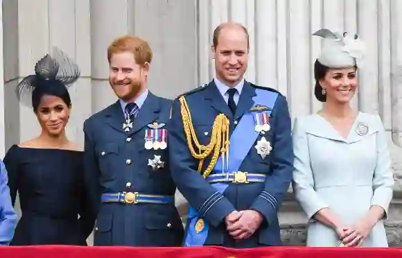 Herzogin Meghan, Prinz Harry, Prinz William und Herzogin Kate