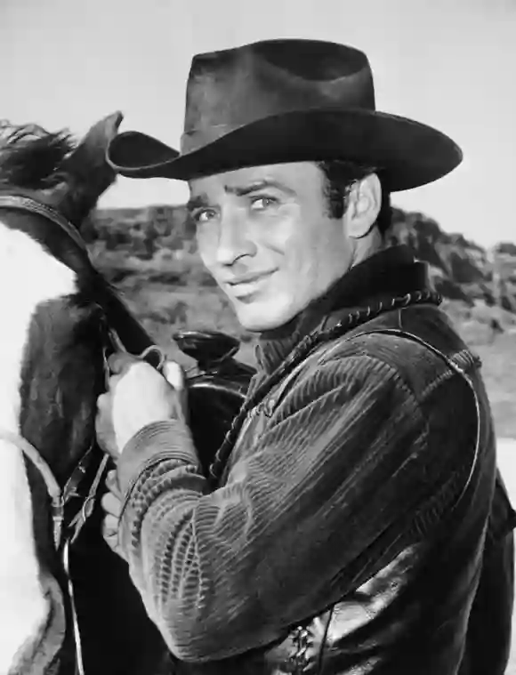 "Die Leute von der Shiloh Ranch": James Drury als "Virginian"